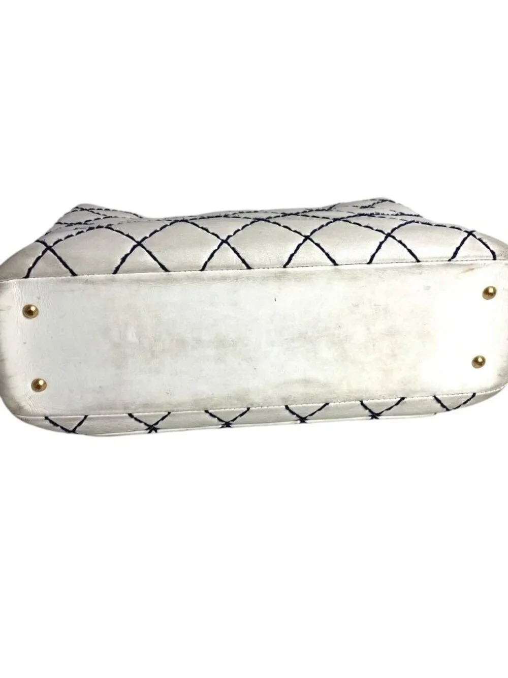 Chanel Shoulder Bag CC Logo Leather White